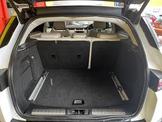 2012 Land Rover Range Rover - Thumbnail