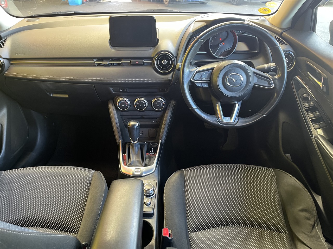 2016 Mazda Demio