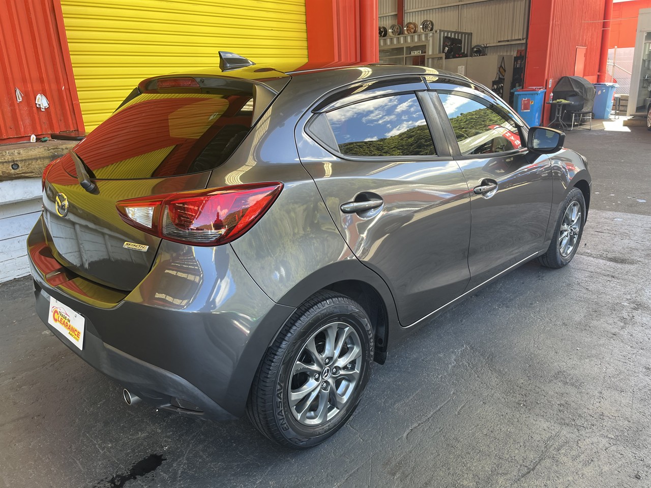 2016 Mazda Demio