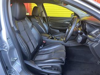 2014 Holden Commodore - Thumbnail