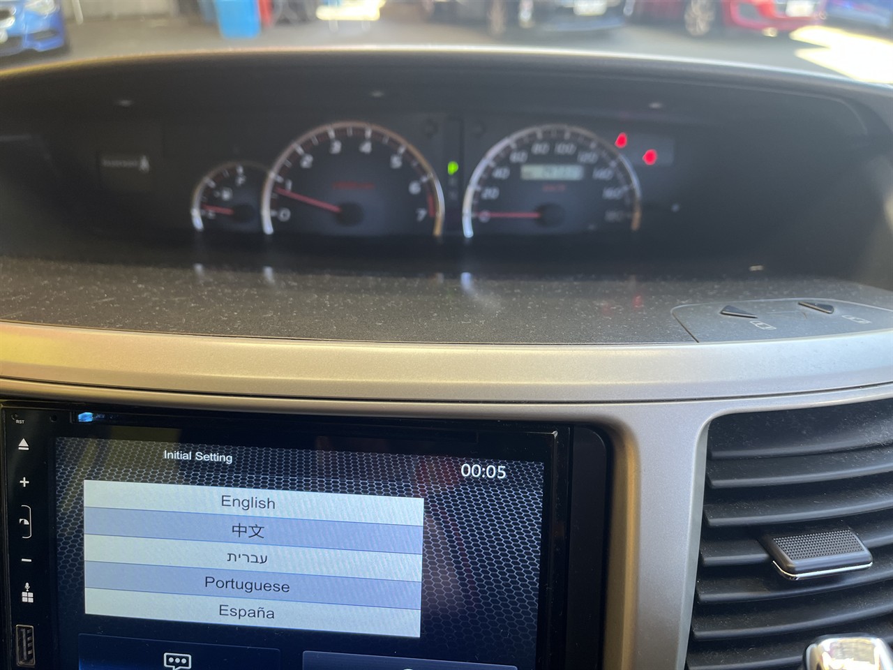 2004 Toyota Voxy