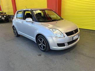 2010 Suzuki Swift - Thumbnail