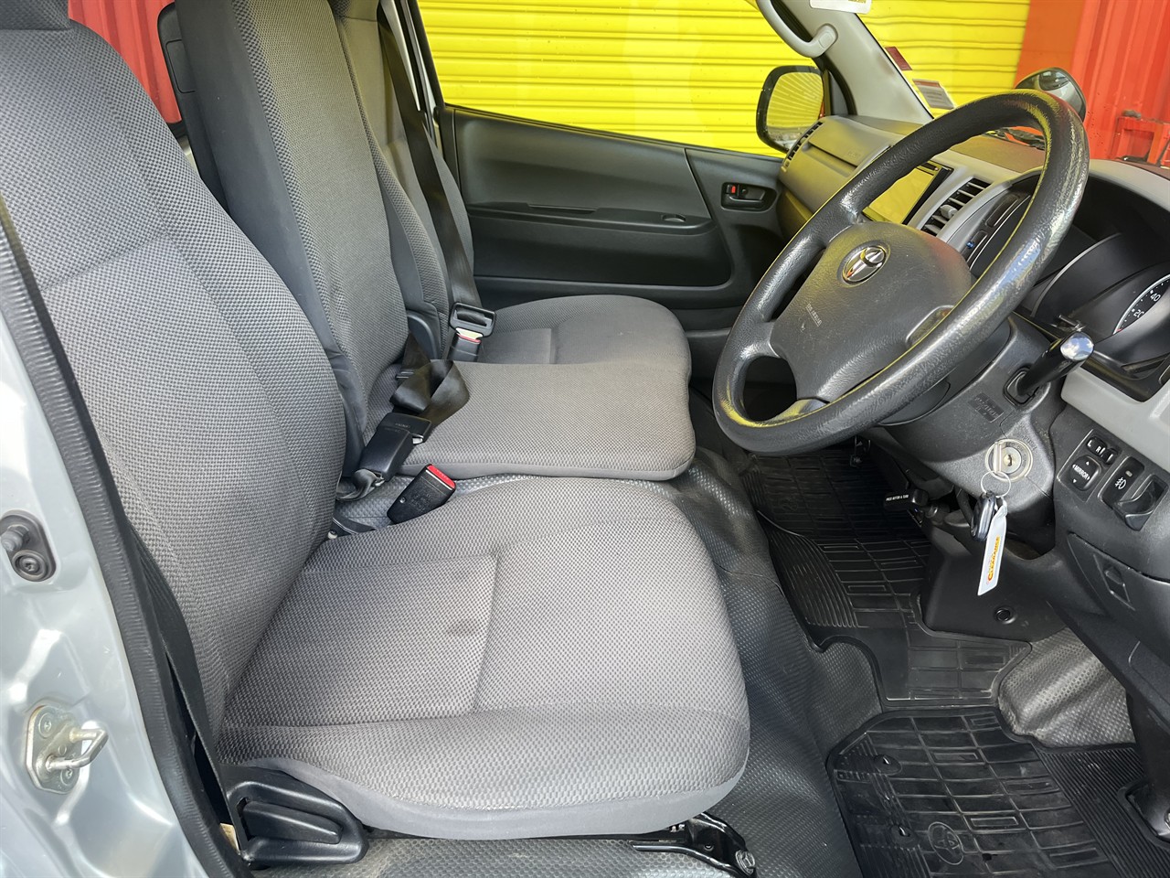 2011 Toyota Hiace