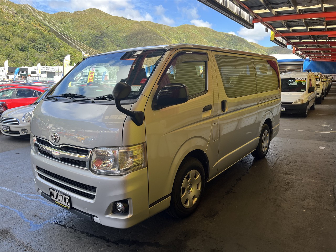 2011 Toyota Hiace