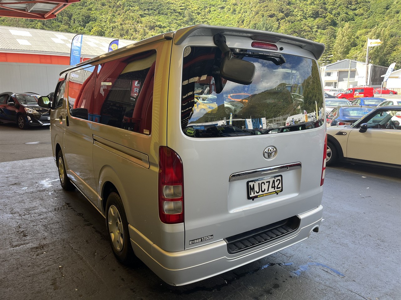 2011 Toyota Hiace