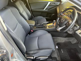 2010 Mazda Axela - Thumbnail