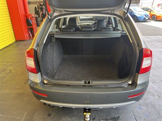 2012 Skoda OCTAVIA - Thumbnail