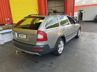 2012 Skoda OCTAVIA - Thumbnail