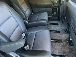 2007 Mazda MPV - Thumbnail