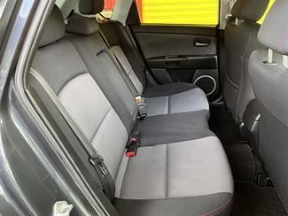 2007 Mazda Axela - Thumbnail