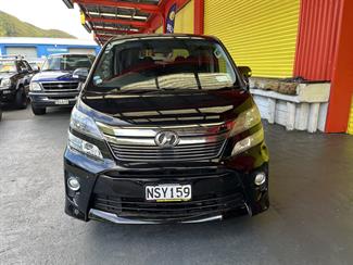 2012 Toyota Vellfire - Thumbnail
