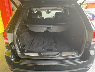 2012 Jeep Grand Cherokee - Thumbnail