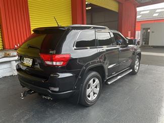 2012 Jeep Grand Cherokee - Thumbnail