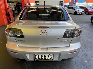 2006 Mazda Axela - Thumbnail