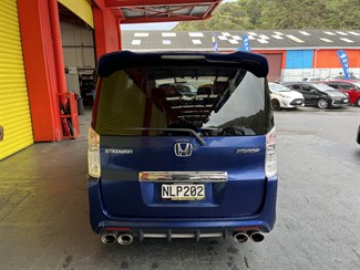 2009 Honda STEPWAGON - Thumbnail