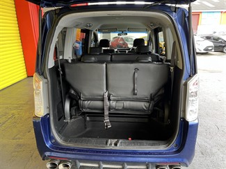 2009 Honda STEPWAGON - Thumbnail