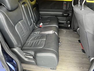 2009 Honda STEPWAGON - Thumbnail