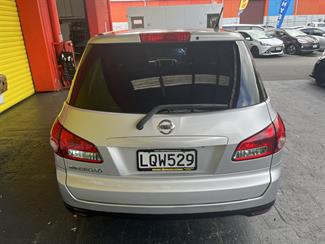 2006 Nissan Wingroad - Thumbnail