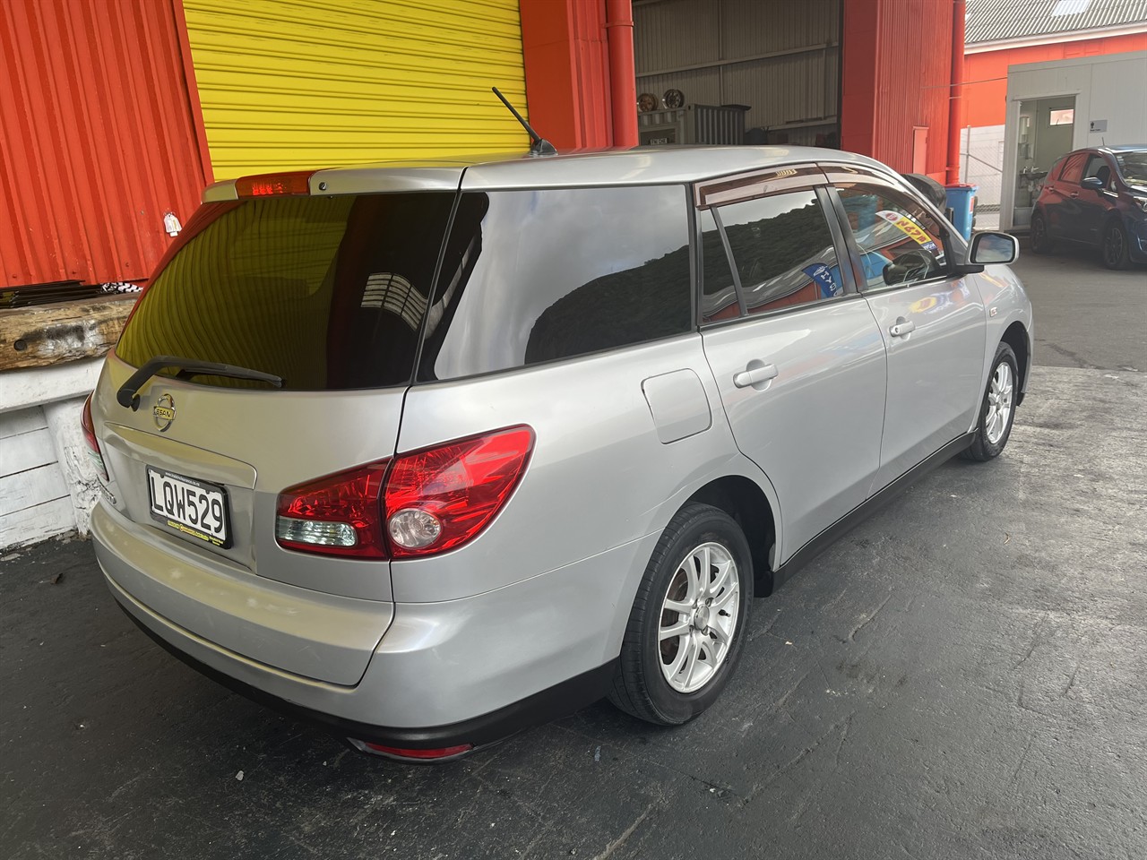 2006 Nissan Wingroad