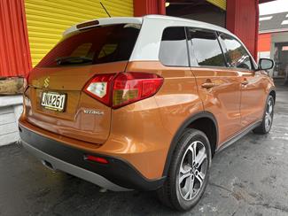 2015 Suzuki Vitara - Thumbnail