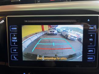 2017 Toyota Hilux - Thumbnail