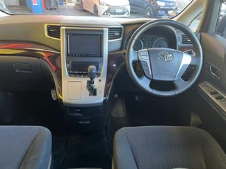2012 Toyota Vellfire - Thumbnail