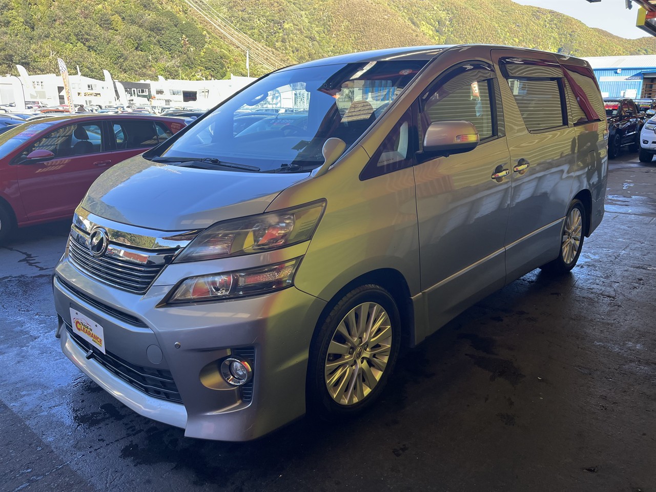 2012 Toyota Vellfire