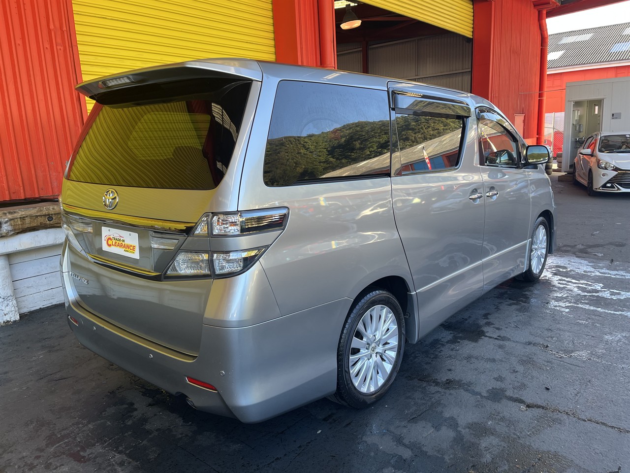2012 Toyota Vellfire