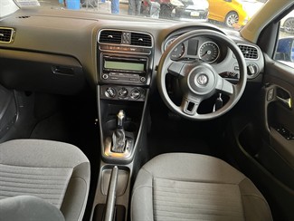 2011 Volkswagen Polo - Thumbnail