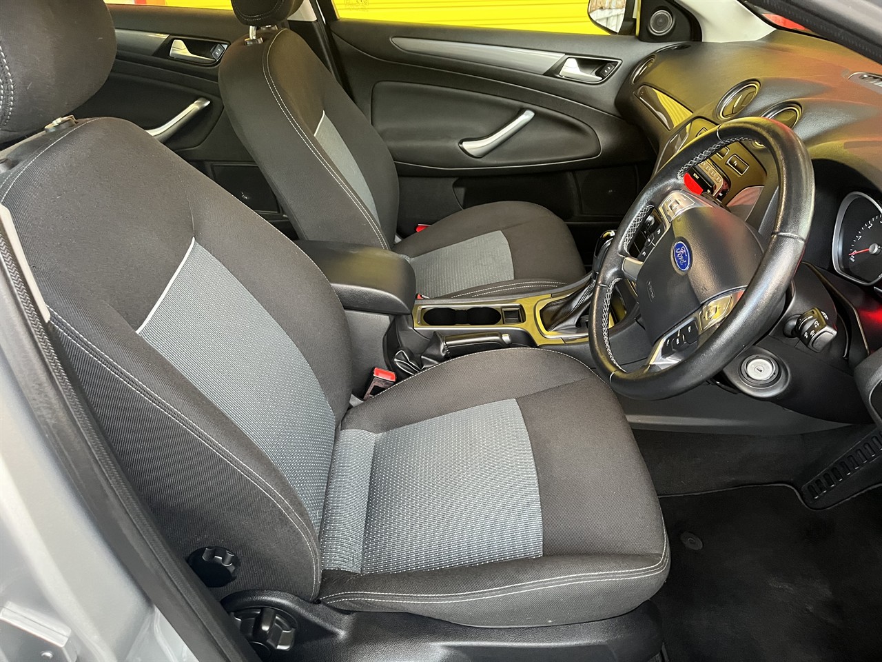 2014 Ford Mondeo