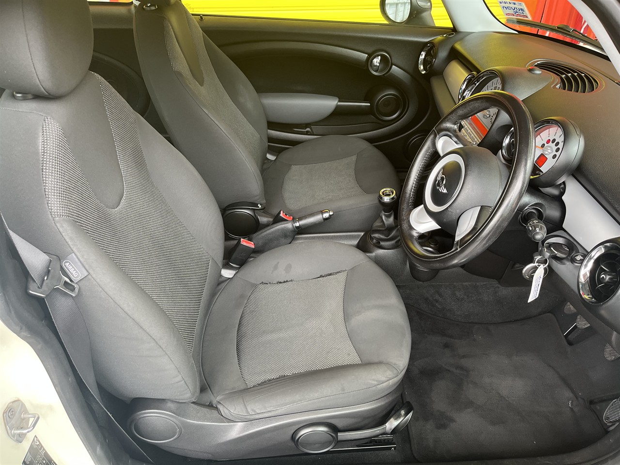 2010 BMW MINI