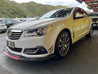 2016 Holden Commodore - Thumbnail