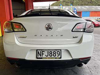 2016 Holden Commodore - Thumbnail