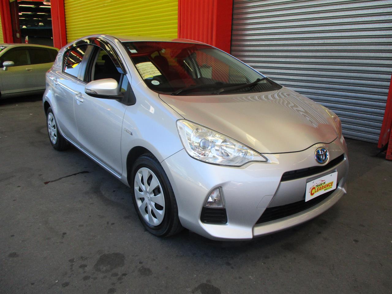 2013 Toyota AQUA