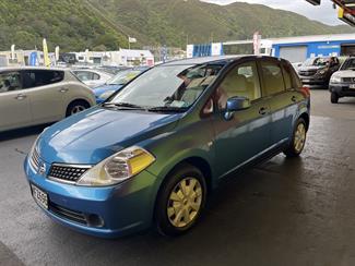 2006 Nissan Tiida - Thumbnail