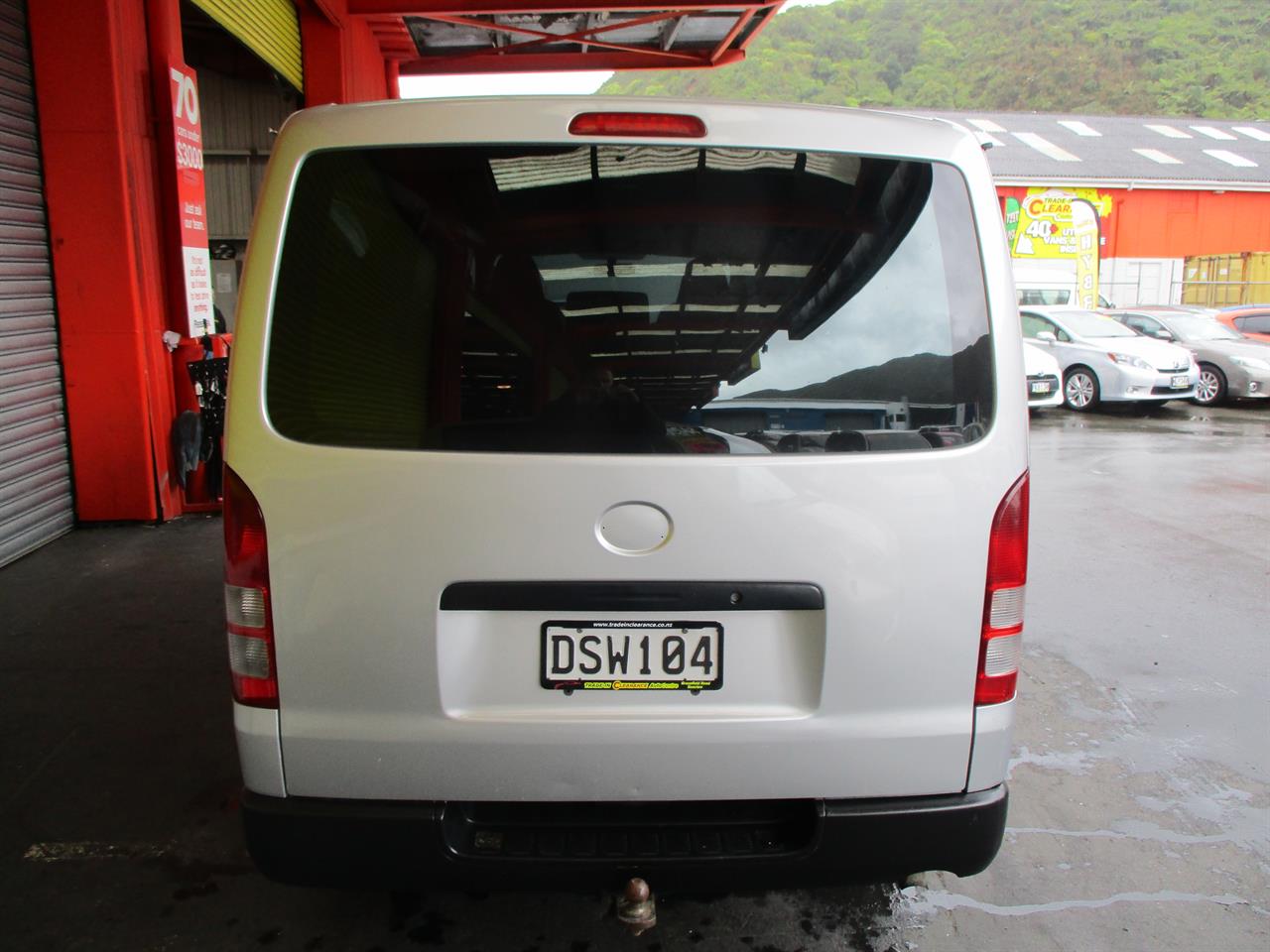 2006 Toyota Hiace