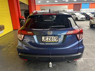 2015 Honda HR-V - Thumbnail