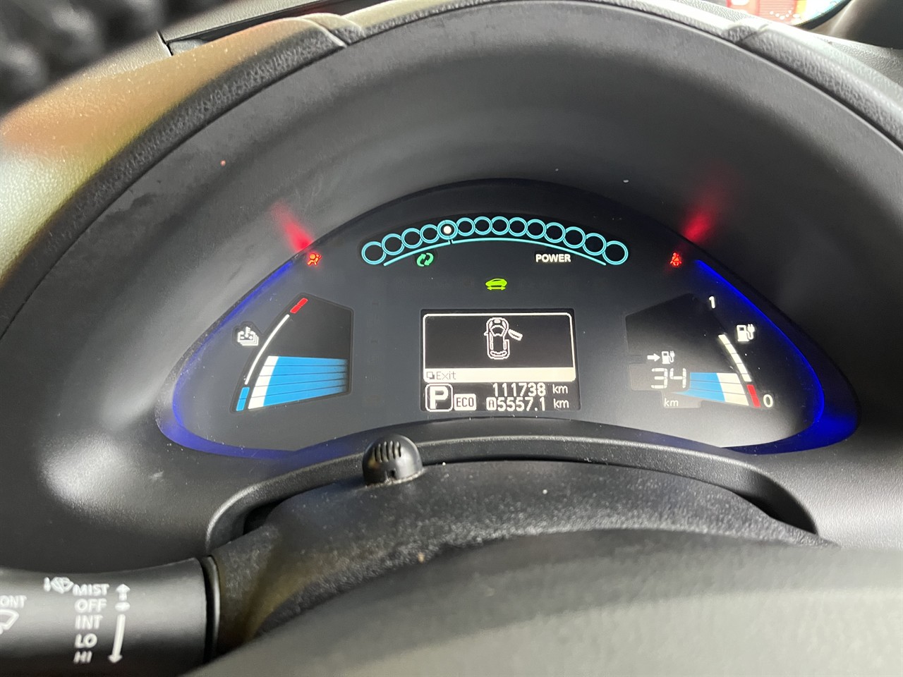 2016 Nissan LEAF