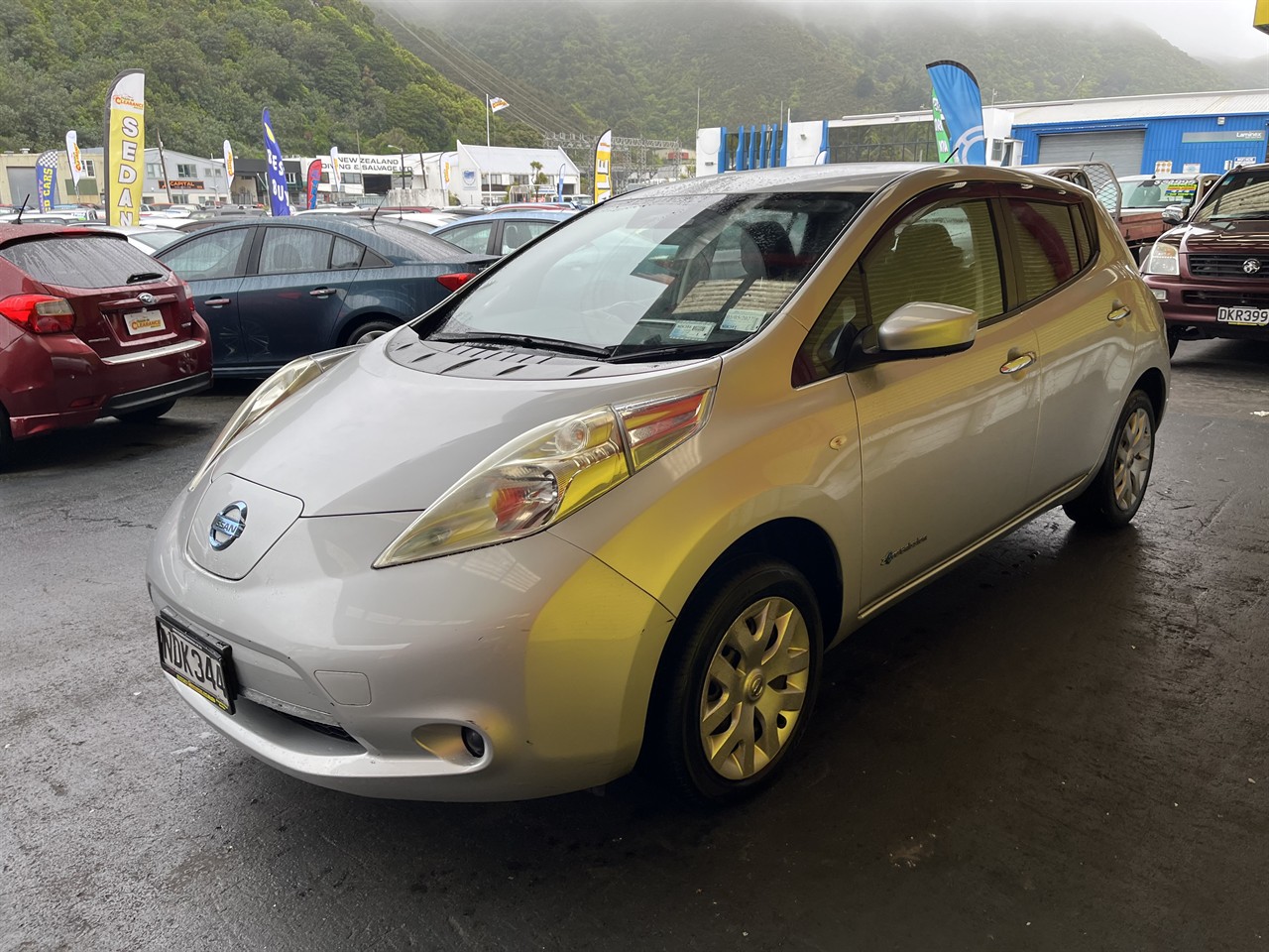 2016 Nissan LEAF
