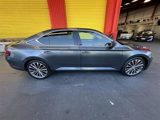 2016 Skoda SUPERB - Thumbnail