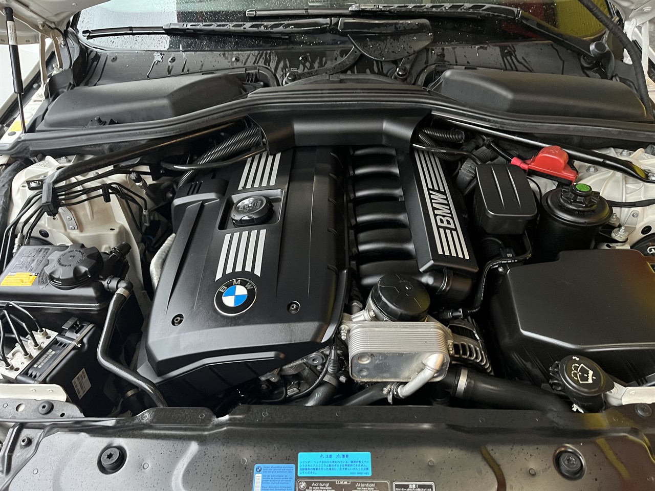 2010 BMW 525I
