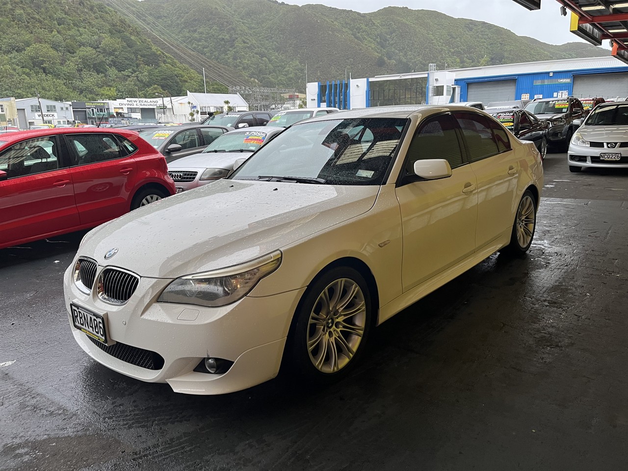2010 BMW 525I