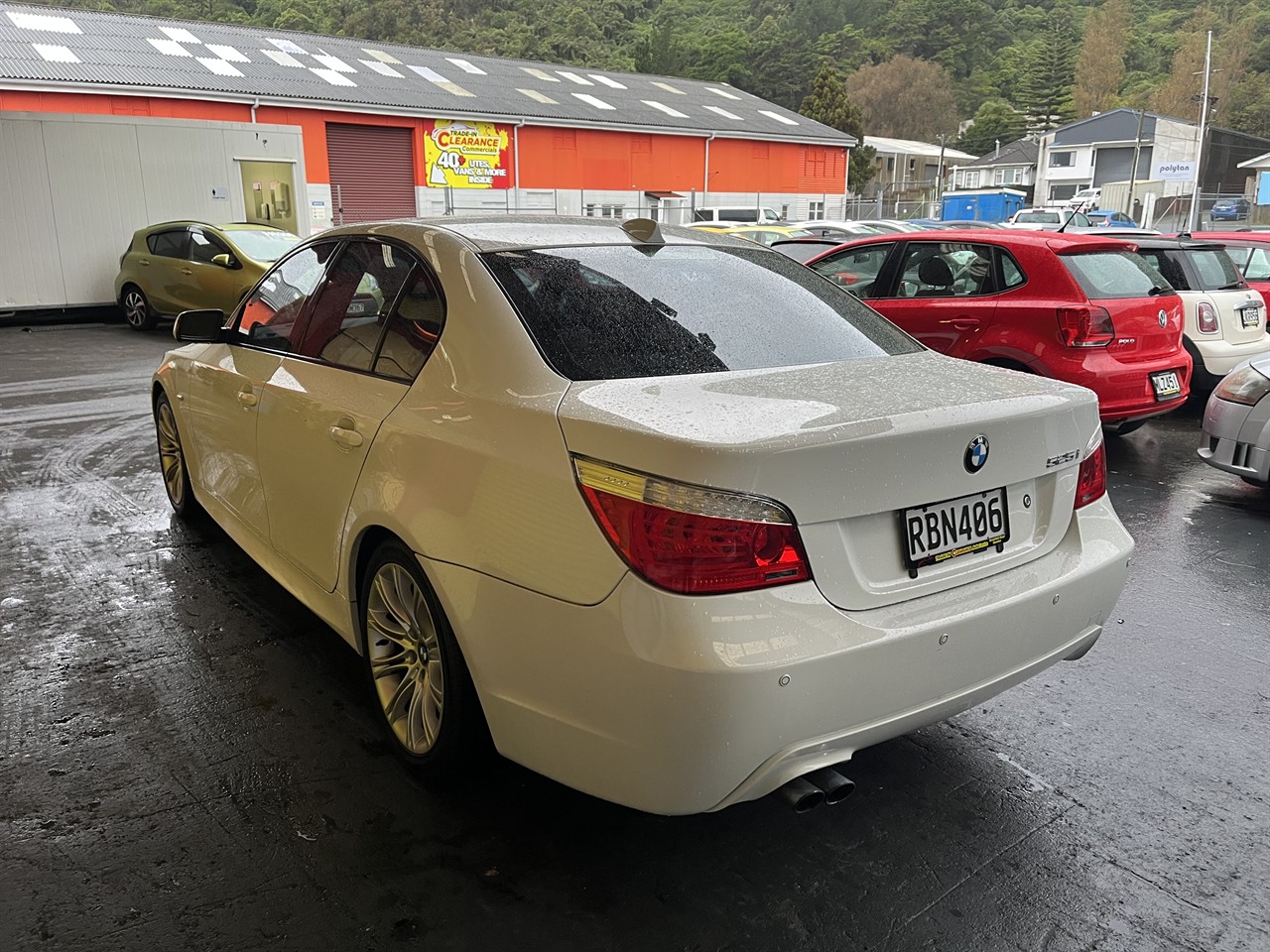 2010 BMW 525I