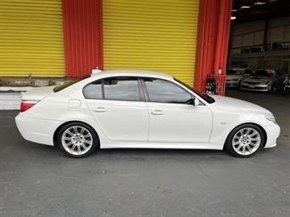 2010 BMW 525I - Thumbnail