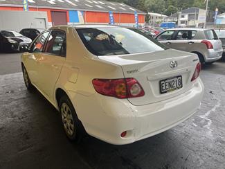 2007 Toyota Corolla - Thumbnail