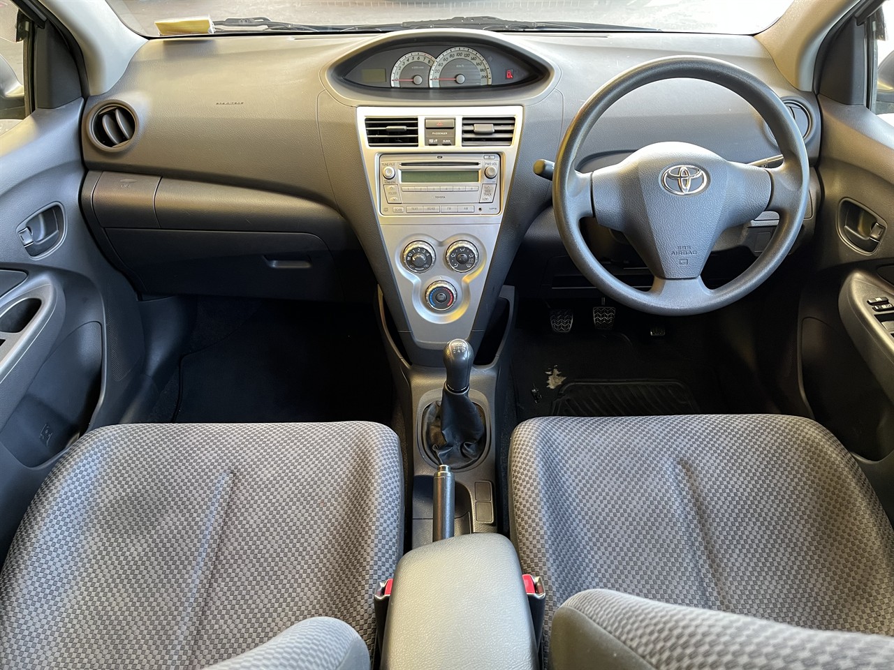 2007 Toyota YARIS