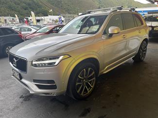 2015 Volvo XC90 - Thumbnail