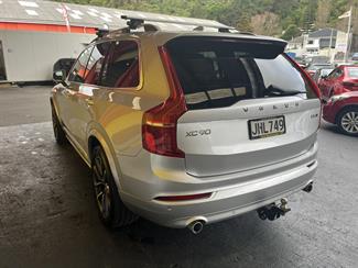 2015 Volvo XC90 - Thumbnail