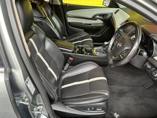 2014 Holden Commodore - Thumbnail