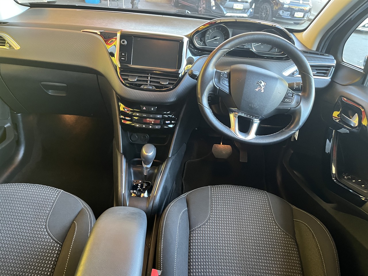 2015 Peugeot 208